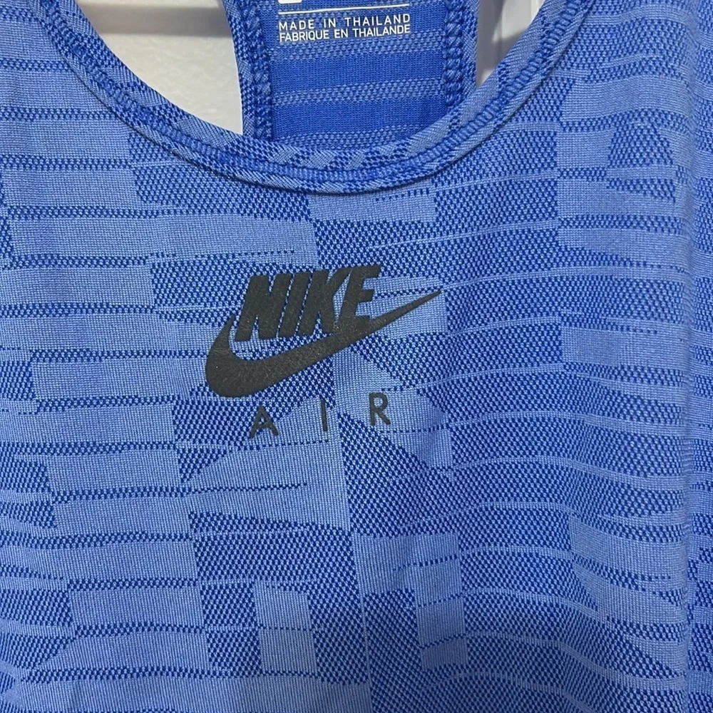 Nike Dri-Fit tank size small blue polyester athletic running tank top
